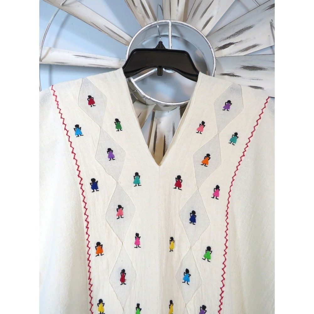 Artisan-Style Mexican Embroidered Gauze Top L/XL Little People Folk Art